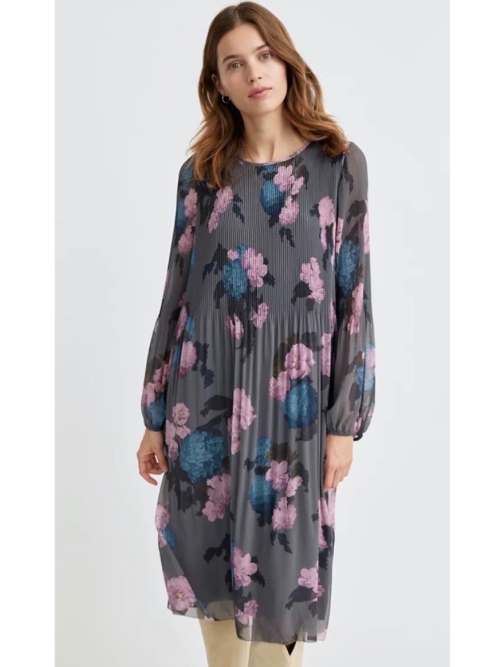 Aritzia Daydreamer Floral Dress